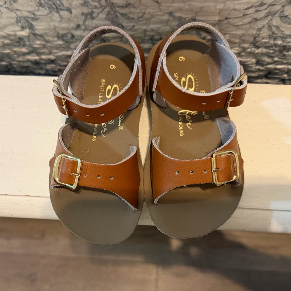 Salt Water Sandals by Hoy Kids Brown Double-Buckle Leather Sandals